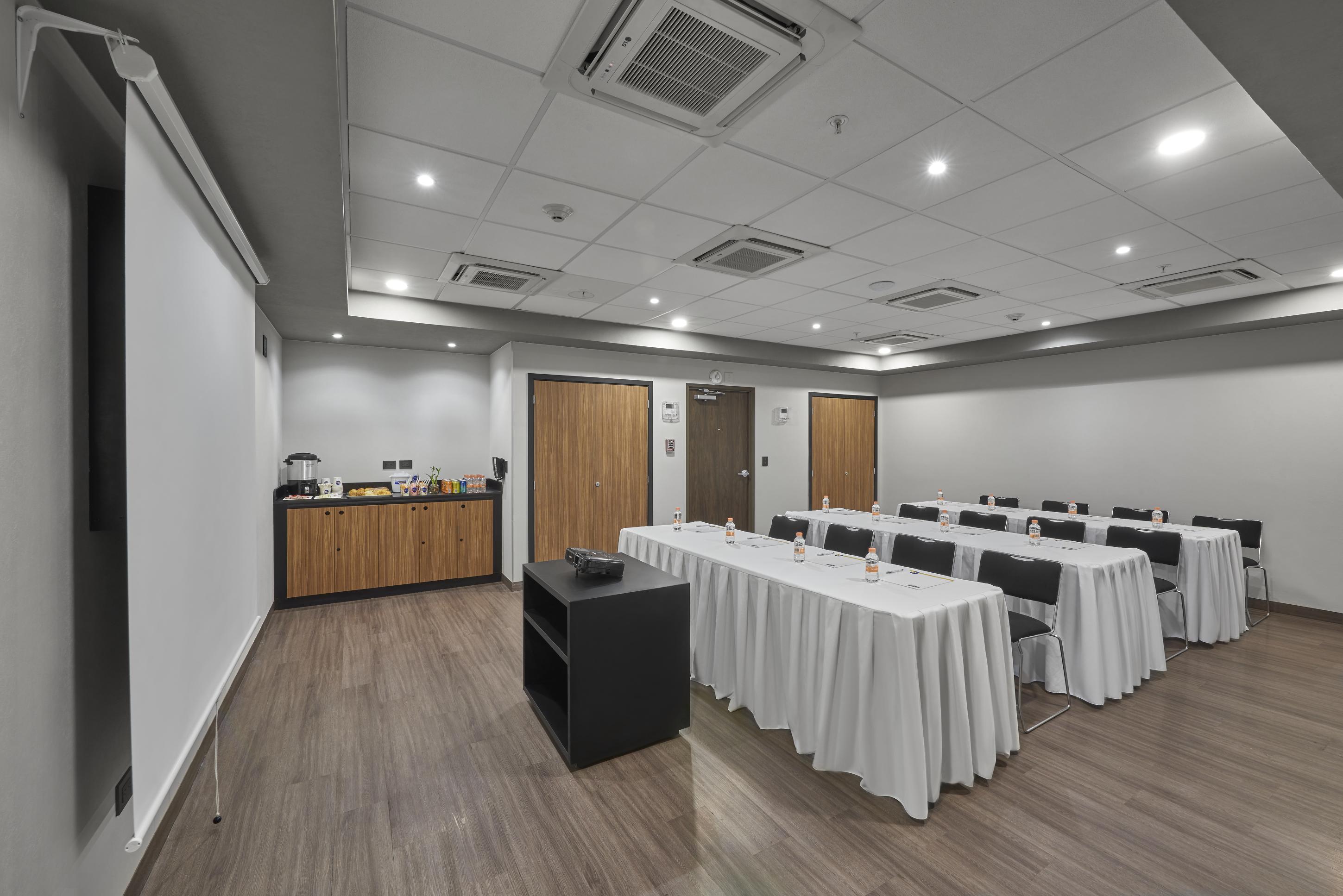 City Express Junior By Marriott Tijuana Otay Exterior photo