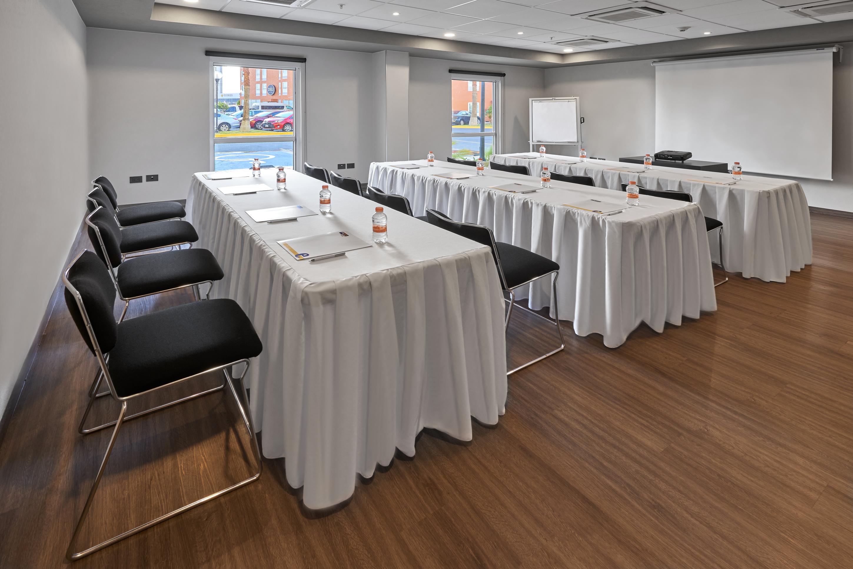 City Express Junior By Marriott Tijuana Otay Exterior photo