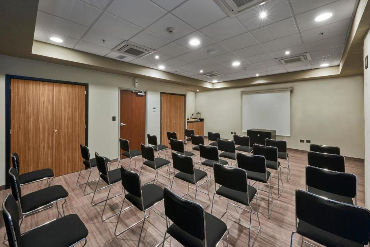 City Express Junior By Marriott Tijuana Otay Exterior photo