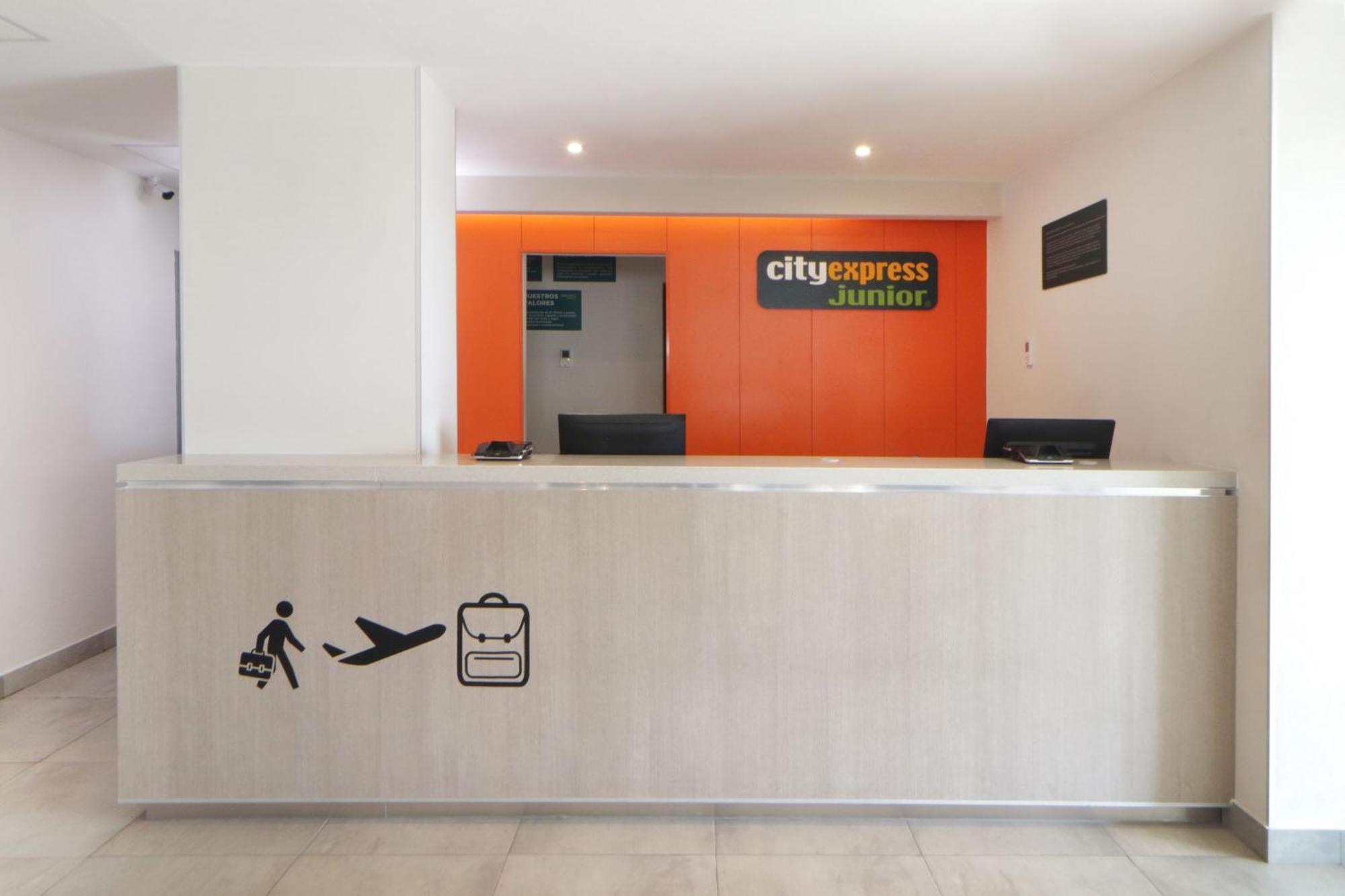 City Express Junior By Marriott Tijuana Otay Exterior photo